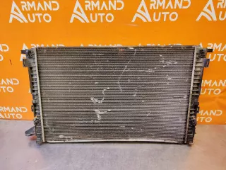 8W0121251AB Радиатор двигателя (ДВС) Audi Q8 Арт AR273422, вид 1