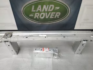J8A2-17A958-AA Бампер задний Land Rover Range Rover Velar Арт AL13567030588, вид 10