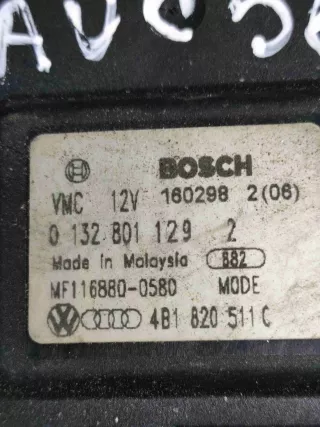 4B1820511C Моторчик заслонки печки   Audi A6 C5 (S6,RS6) Арт AUC56, вид 2