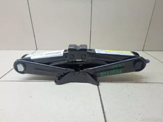 8W0011031C VAG Домкрат Audi A4 B9 Арт E95711408