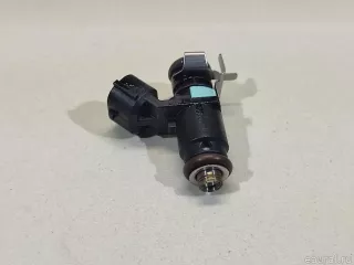 04E906031H VAG Распределитель впрыска (инжектор) Volkswagen Jetta 7 Арт E23652267, вид 1