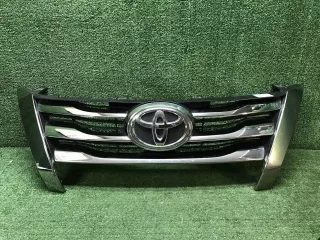 531000K850 решетка радиатора Toyota Fortuner 2 Арт DIZ0000007360589, вид 1