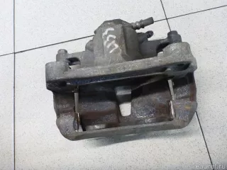 410018526R Renault Суппорт тормозной передний правый Renault Arkana Арт E100501878, вид 3