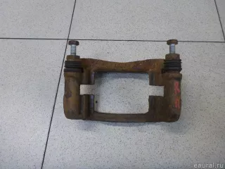 7701040965 Renault Скоба суппорта переднего Renault Logan 1 Арт E100506889, вид 1