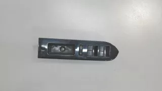 8L8T11540ABW Кнопка стеклоподъемника переднего левого Mazda Tribute 2 Арт 6900373