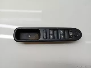 6554KT Citroen-Peugeot Блок управления стеклоподъемниками Peugeot 307 Арт E90438700, вид 1