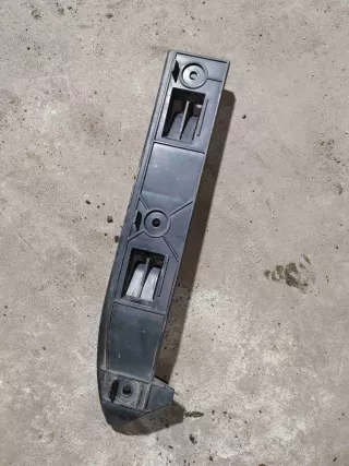 1J5807183A Кронштейн крепления бампера переднего   Volkswagen Golf 4 Арт G41958, вид 2
