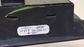  Кнопка стеклоподъемника переднего правого Volkswagen Jetta 6 Арт 9188990, вид 2
