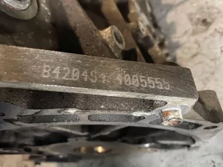 36000297 Volvo Блок двигателя Volvo S40 2 Арт E31612780, вид 16