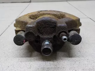 477500D070 Toyota Суппорт тормозной передний левый Toyota Yaris 3 Арт E31628231, вид 3