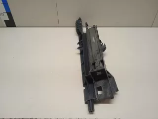 17118572189 BMW Кронштейн радиатора BMW X6 F16 Арт E23678228, вид 8