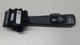 31394008 Volvo Переключатель подрулевой (стрекоза) Volvo V70 3 Арт E70765180, вид 1