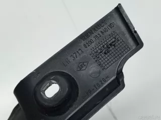 8200763640 Renault Накладка лобового стекла левая Renault Sandero 1 Арт E31647726, вид 3