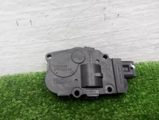 16450178 Моторчик заслонки печки Volkswagen Touareg 2 Арт 00267550, вид 2