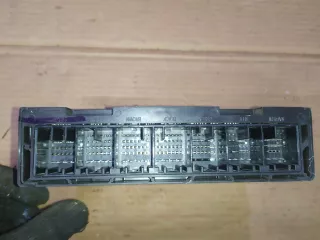 13510523 Блок бортовой сети (блок управления BCM) Chevrolet Trax Арт 74921_0101251200511, вид 2