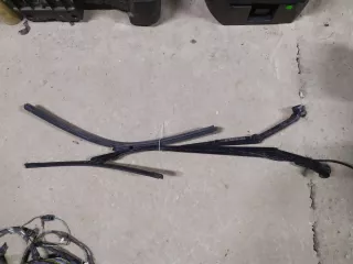  Щеткодержатель (поводок стеклоочистителя, дворник)  Subaru Outback 6 Арт 93020_2611231511159, вид 1