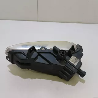 LR026089 Land Rover Фара противотуманная правая Land Rover Evoque 1 restailing Арт E23680833, вид 8