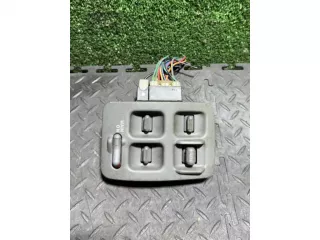 M16407 Кнопка стеклоподъемника переднего левого Honda CR-V 1 Арт 56245
