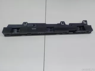 51777256915 BMW Кронштейн накладки на порог (наружней) BMW 3 F30/F31/GT F34 Арт E84811046, вид 3