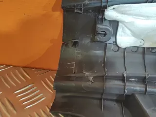6064089700B01, 8889194697B01, 7 кожух замка багажника Geely Monjaro Арт AR293778, вид 6
