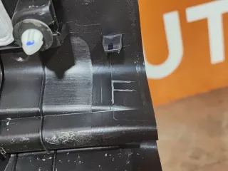 6064089700B01, 8889194697B01, 7 кожух замка багажника Geely Monjaro Арт AR293778, вид 8