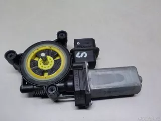 67627354889 BMW Моторчик стеклоподъемника BMW X1 F48 Арт E52496154, вид 1