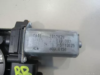 67627354889 BMW Моторчик стеклоподъемника BMW X1 F48 Арт E81055619, вид 4