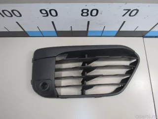 51117453980 BMW Решетка в бампер правая BMW X1 F48 Арт E81056867, вид 1