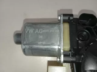 8W0959811 VAG Моторчик стеклоподъемника Audi A4 B9 Арт E23679076, вид 2