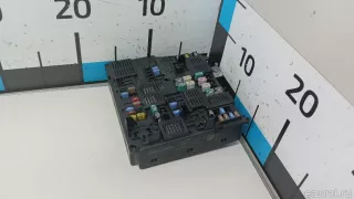 31473772 Volvo Блок предохранителей Volvo  V60 2 Арт E103077304