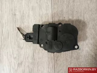 410475520 Моторчик заслонки печки Mercedes E W212 Арт 33789, вид 2