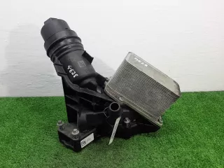 8570063 Корпус масляного фильтра BMW 5 G30/G31 Арт 00267581, вид 1