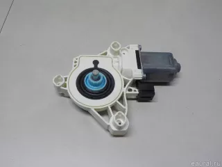 4K0959811 VAG Моторчик стеклоподъемника Audi A6 C8 (S6,RS6) Арт E52509366, вид 1