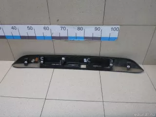 848101807R Renault Накладка двери багажника Renault Duster 2 Арт E100522977, вид 7