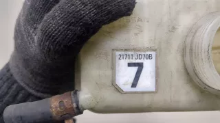 21721JD00B Расширительный бачок Nissan Qashqai 1  Арт 9211027, вид 4