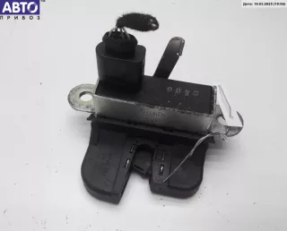 1k6827505c Замок багажника Volkswagen Golf 5 Арт 55015631, вид 1