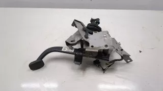 BV617B633HB Педаль сцепления Ford Focus 3 Арт 20185592, вид 1