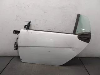 A4517220109CA8L Дверь передняя левая серебристая Smart Fortwo 2 Арт 8848211