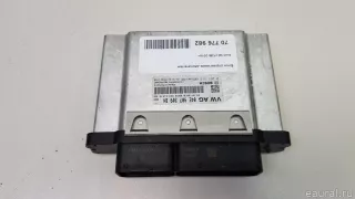  Блок управления двигателем Audi Q3 2 Арт E70776982, вид 5