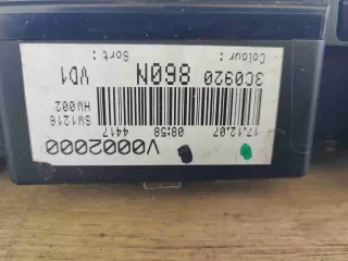 3C0920860N Щиток приборов (приборная панель)   Volkswagen Passat B6 Арт B64142, вид 2