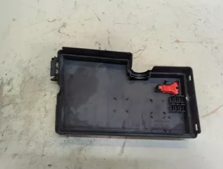 1695809,AV6T14A076AB Крышка блока предохранителей Ford Focus 3 Арт 20193585, вид 2