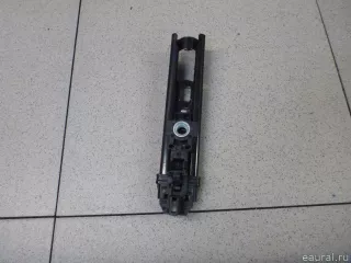 3C8857819 VAG Механизм регулировки высоты ремня безопасности Audi Q3 2 Арт E100534737