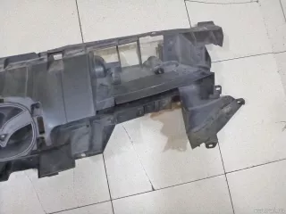 BCW8507M1F Mazda Кронштейн решетки радиатора Mazda 3 BP Арт E100535667, вид 2