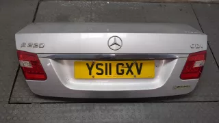 2127500275 Крышка багажника (дверь 3-5) Mercedes E W212 Арт 9422856