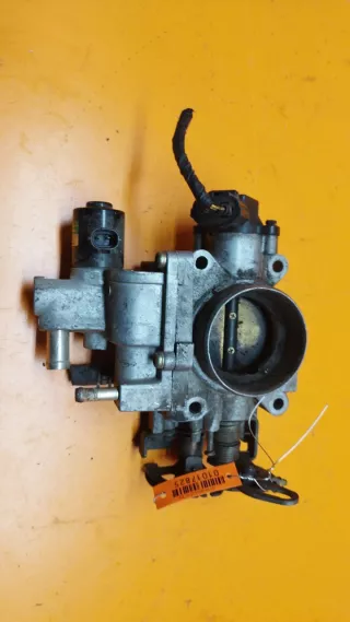 1985003040,1382005040  Заслонка дроссельная Mazda Xedos 6 Арт 01017825, вид 1