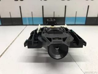 31378254 Volvo Кронштейн ручки Volvo XC90 2 Арт E31653872, вид 3
