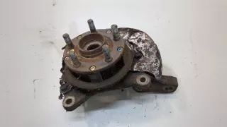 28012AA014,28052AA010 Ступица передняя левая Subaru Impreza 1 Арт 20205799, вид 1