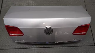 3AE827025 Крышка багажника (дверь 3-5) Volkswagen Passat B8 Арт 9314577, вид 1
