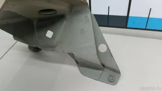 4M8821131C VAG Кронштейн крепления крыла Audi Q8 Арт E103080677, вид 4