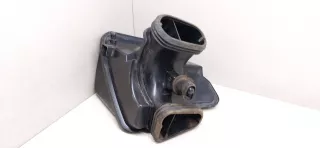 812407989 Резонатор воздушного фильтра Chevrolet Cruze J300 Арт 2094874, вид 1